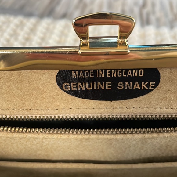 Genuine Snake Skin Purse made in England. - Picture 7 of 13